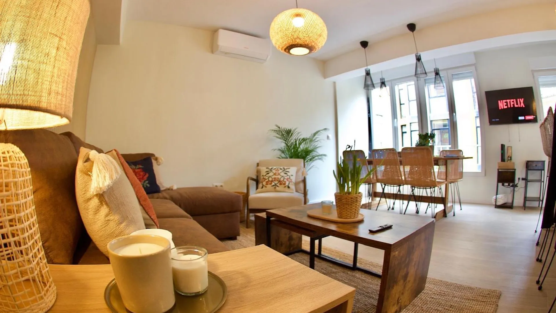 Victoria 75 Luxury Apartment Malaga Spain